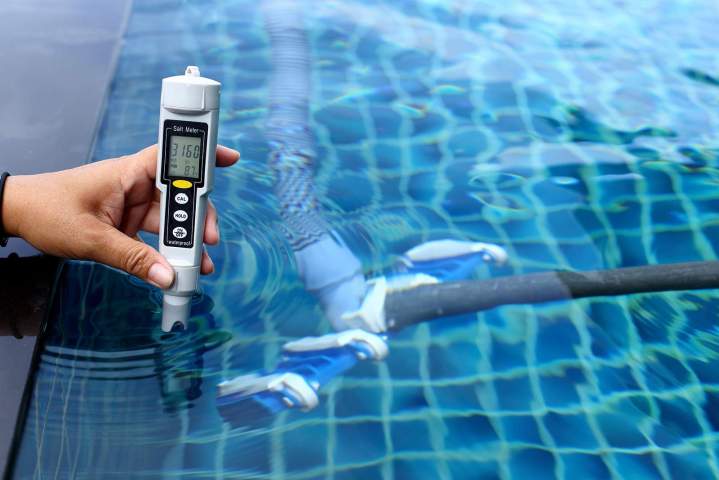 Analyse et traitement eau piscine Allassac